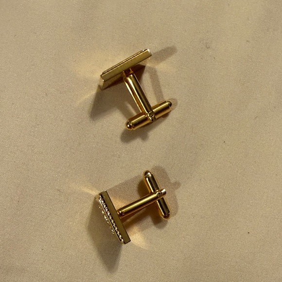 Elegant Gold Cufflinks and Tie Clip Set